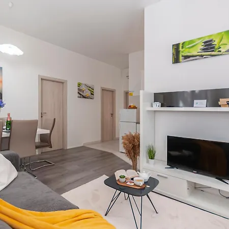 Apartment Tanja *